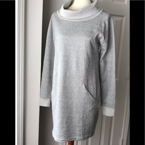 LoLe”  Turtle Neck Sweater Dress 👗Size Medium